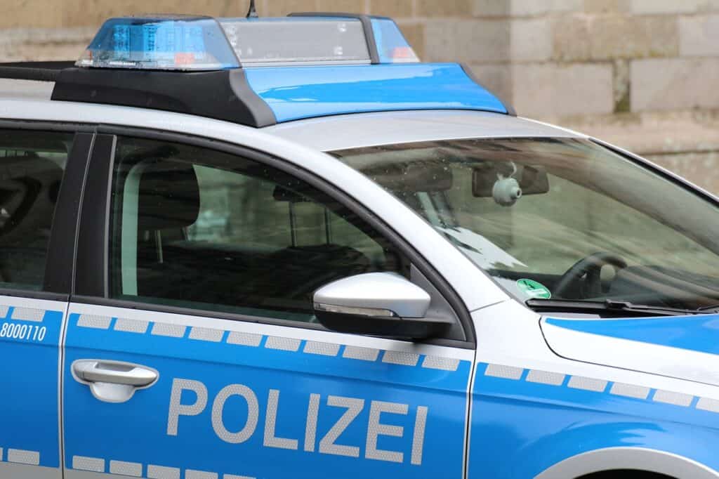 15-Jährige besuchte ein Bordell, Sexarbeiterin von der Polizei mit Geldstrafe belegt